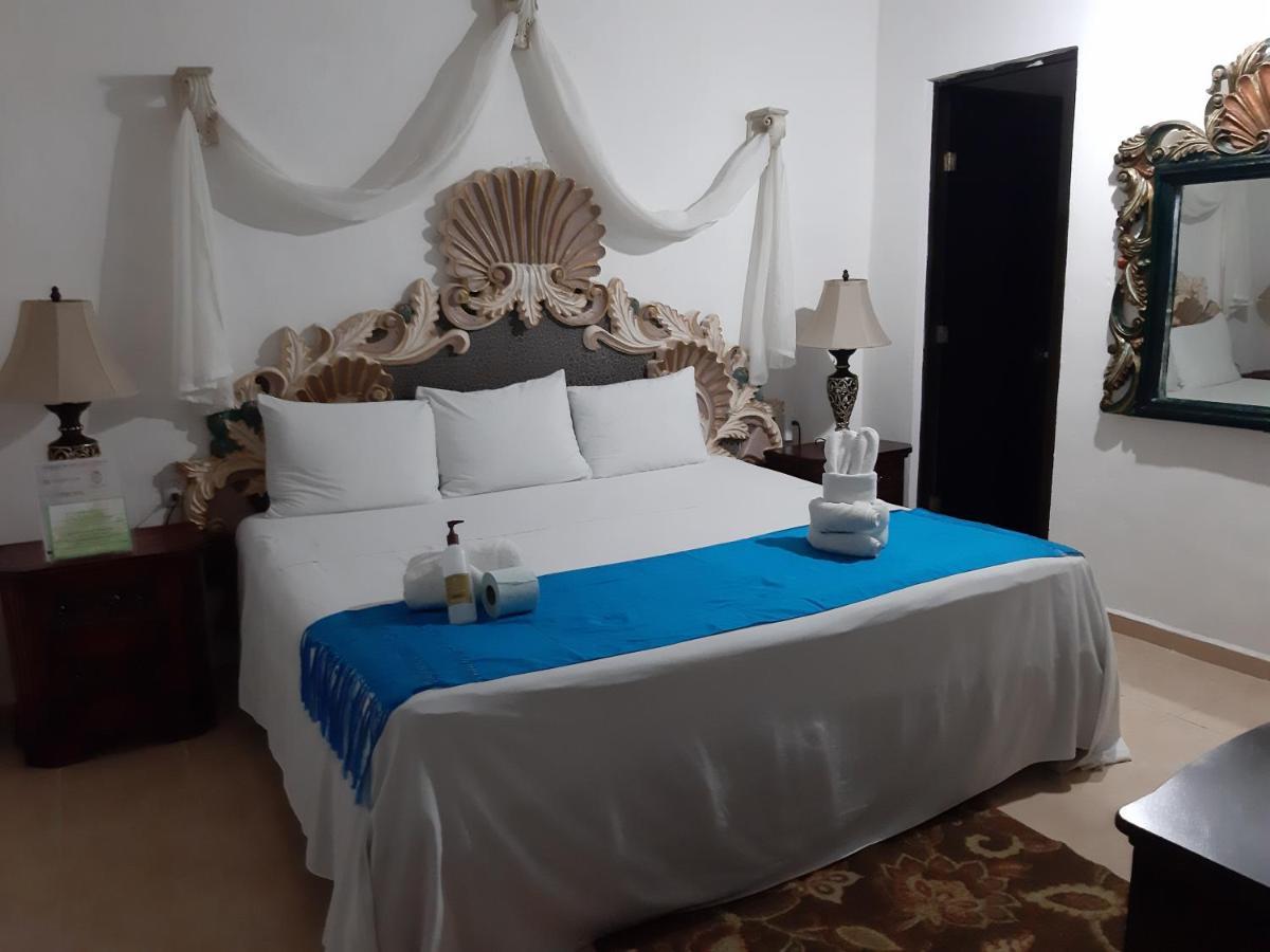Hotel Palacio Canton Valladolid  Esterno foto