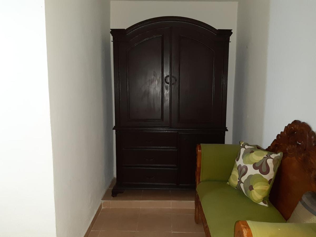 Hotel Palacio Canton Valladolid  Esterno foto